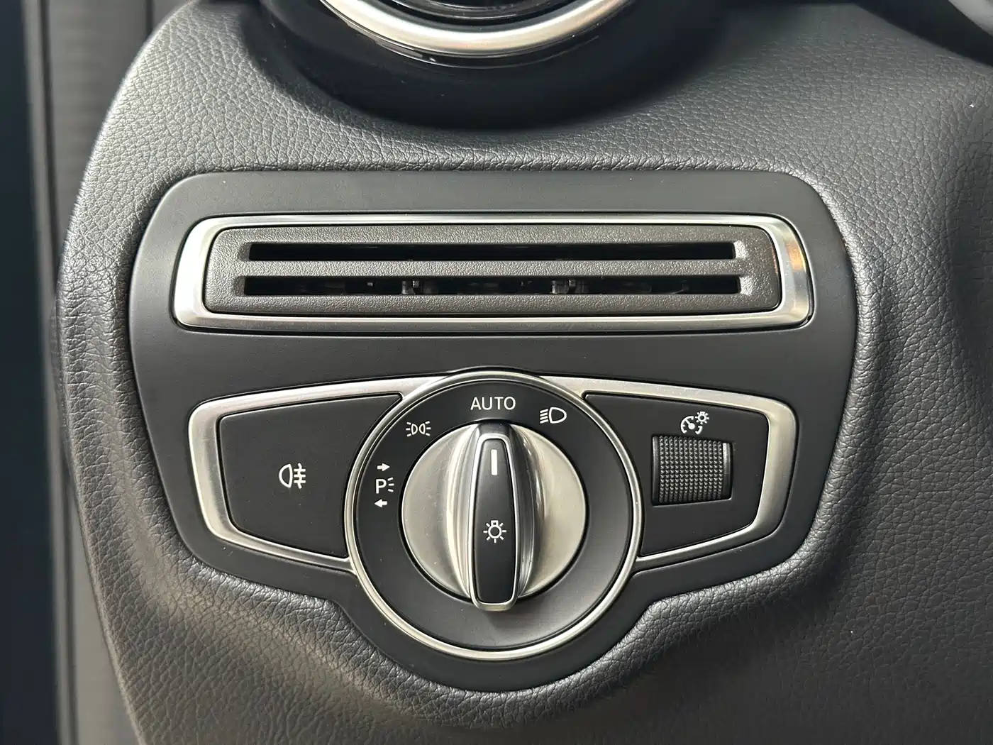 Mercedes-Benz C-Class 2020 Facelift C 200 L Fashion фото 19