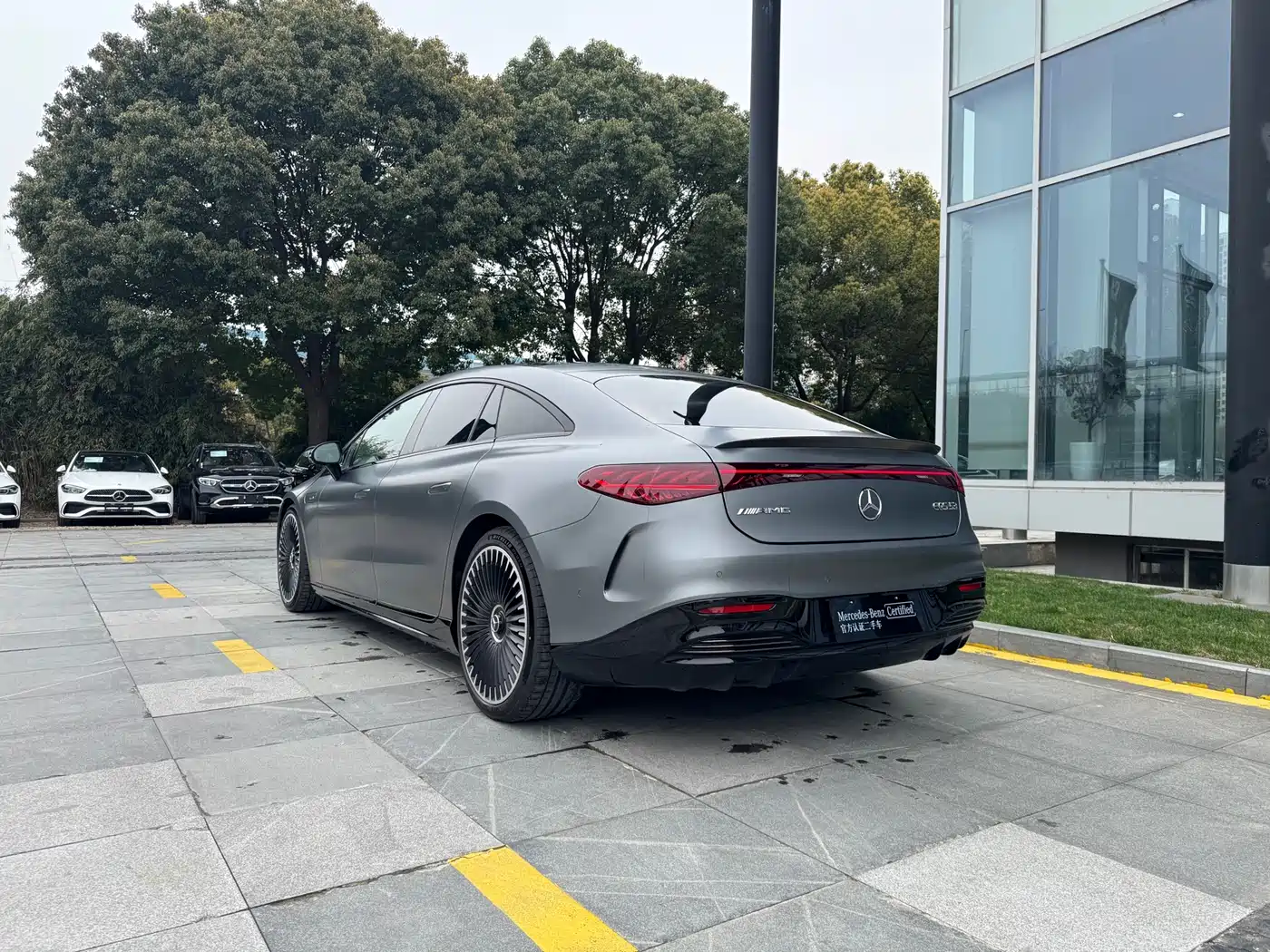 MERCEDES-BENZ EQS AMG