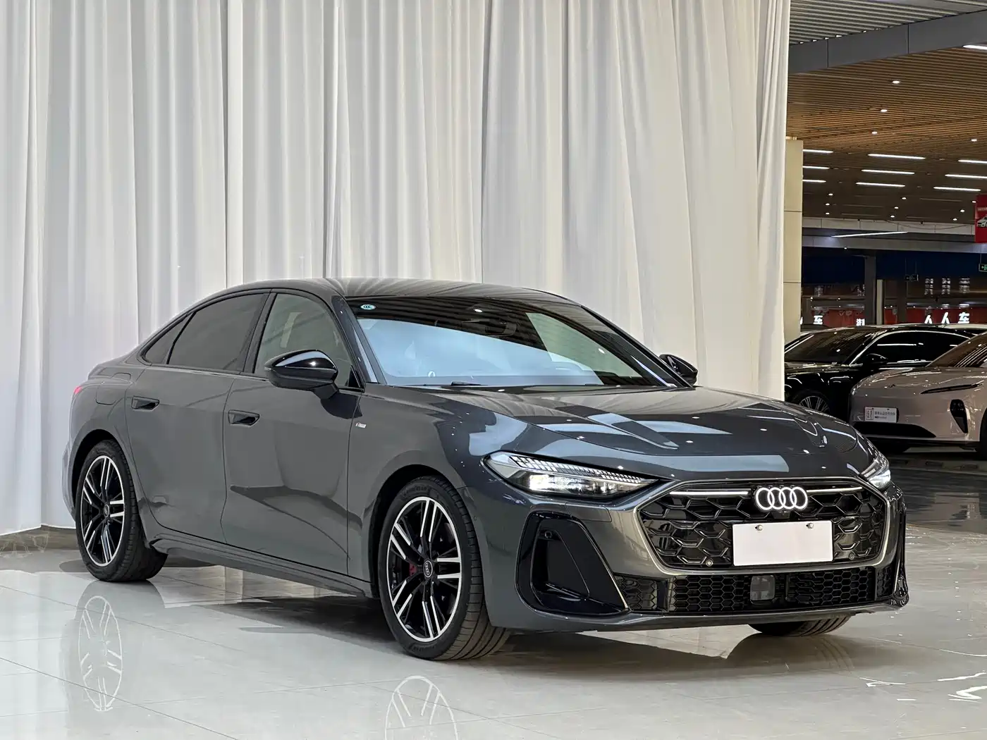 Audi A5L 2025 2.0T Sport Edition quattro фото 3