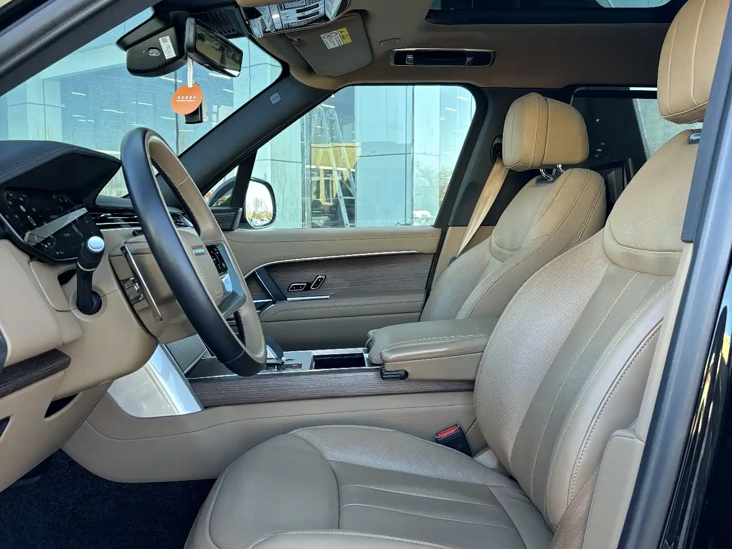 Фото 9 - Land Rover Range Rover