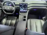 Фото 9 - NIO ES8