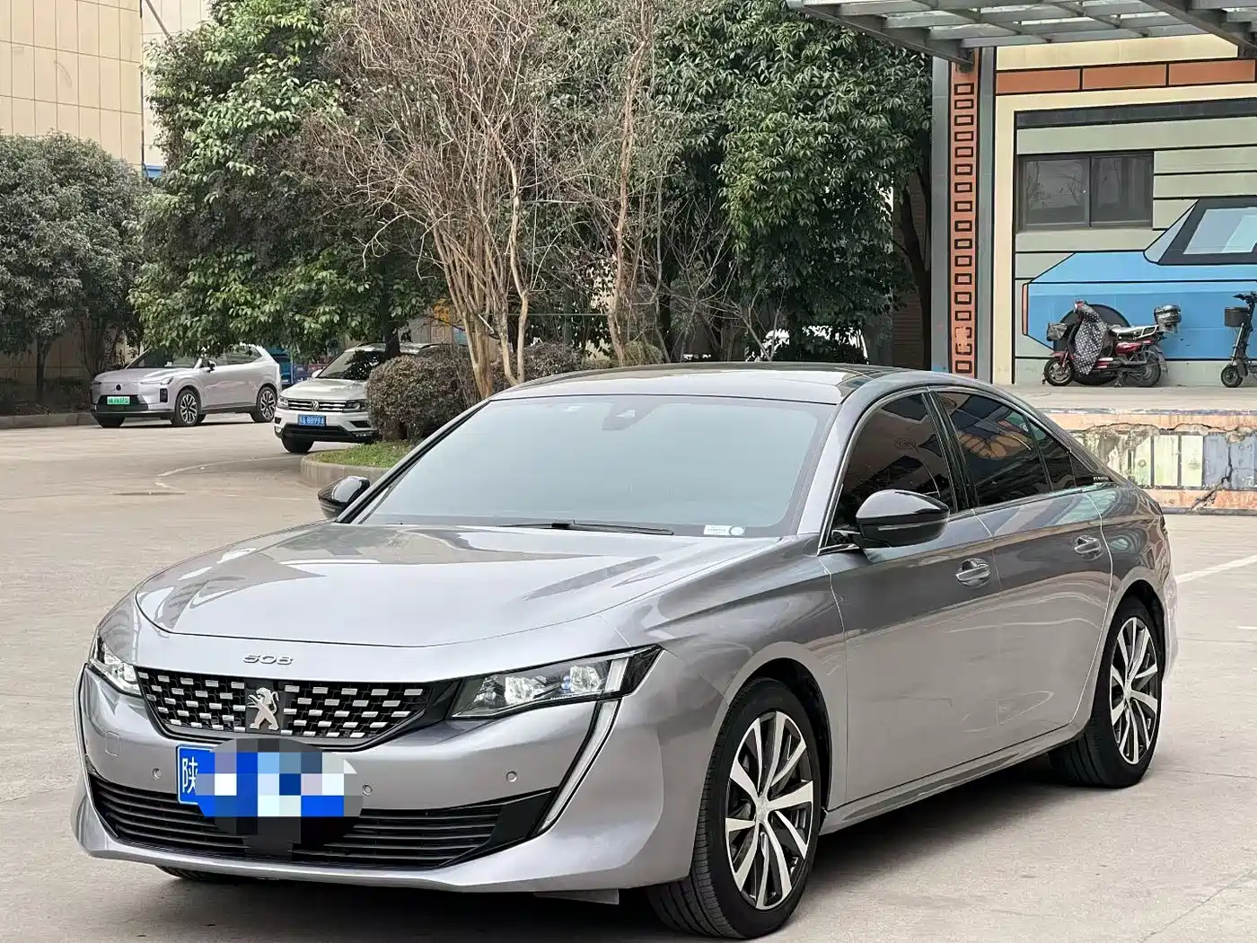 PEUGEOT 508