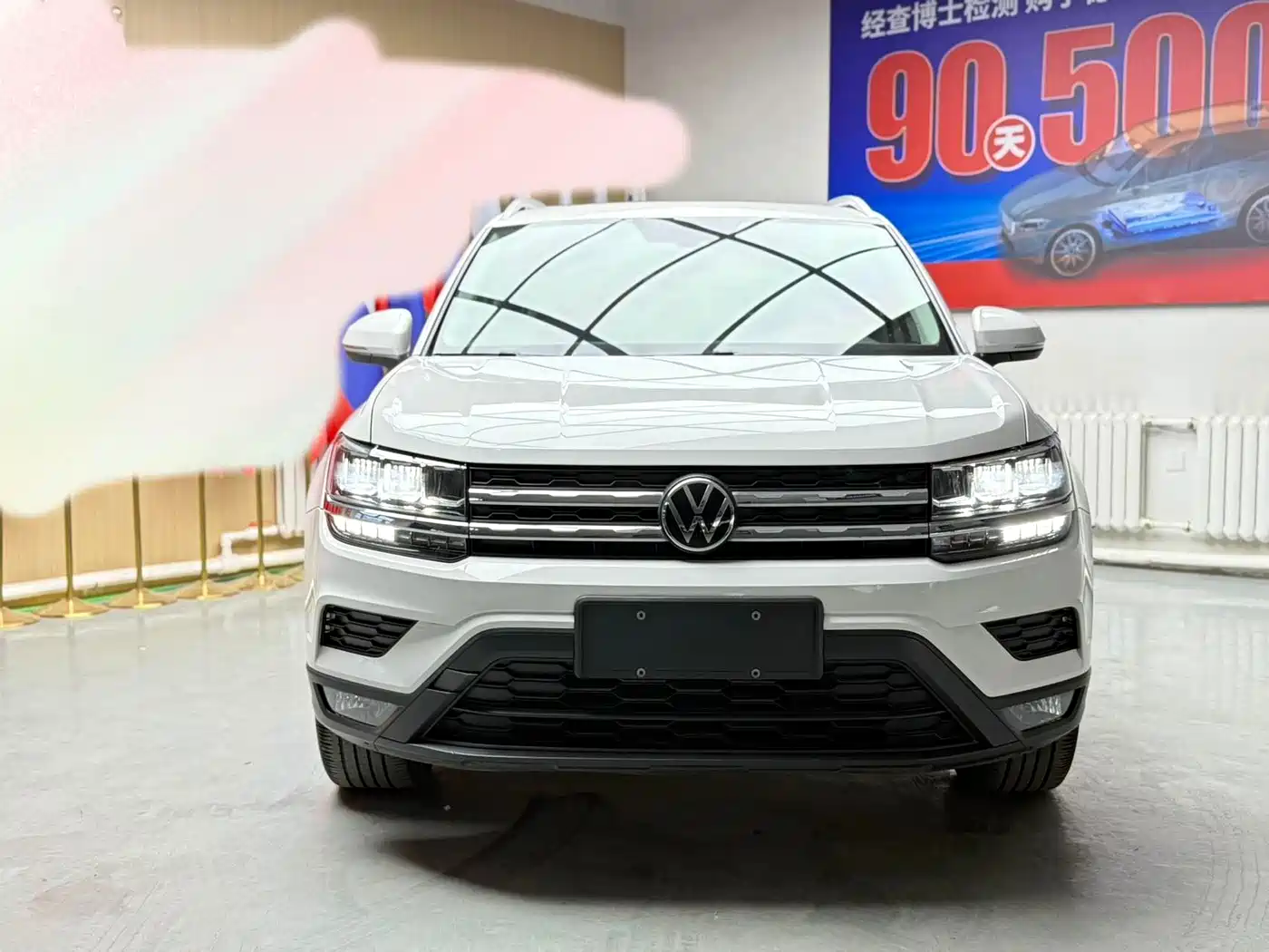 Volkswagen Tharu, миниатюра 2