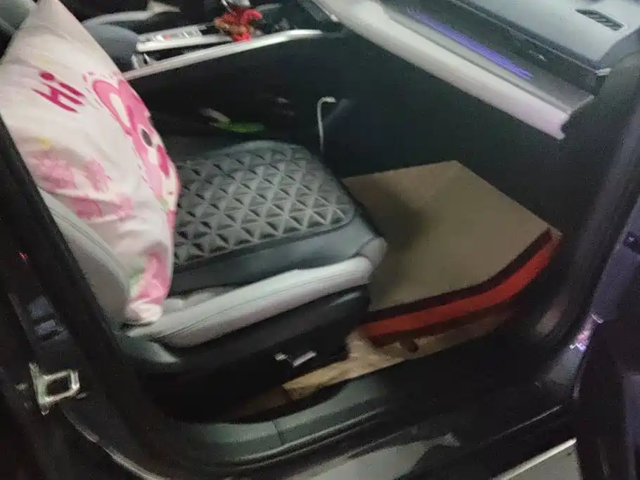 Фото 8 - Geely Preface