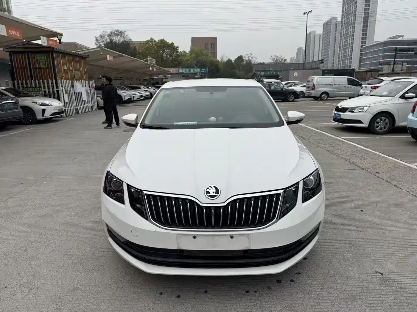 Škoda Octavia 2019 1.5L Automatic Smart Comfort China VI фото 2