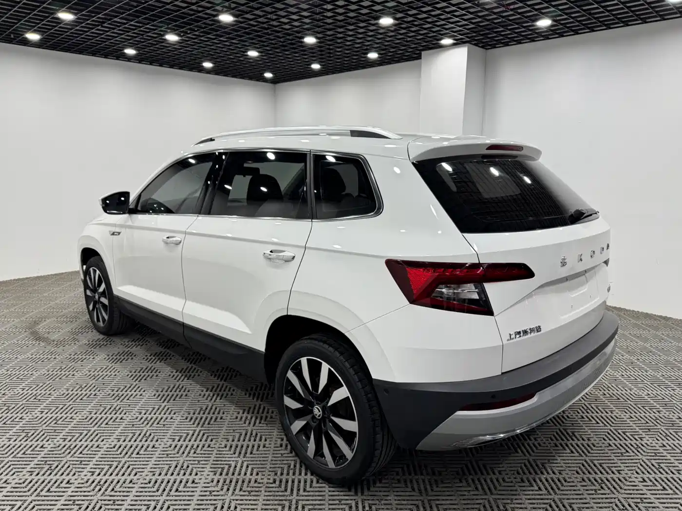 Škoda Karoq 2021 TSI280 Luxury Edition фото 9