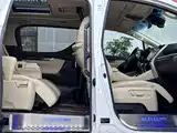 Фото 14 - Toyota Alphard