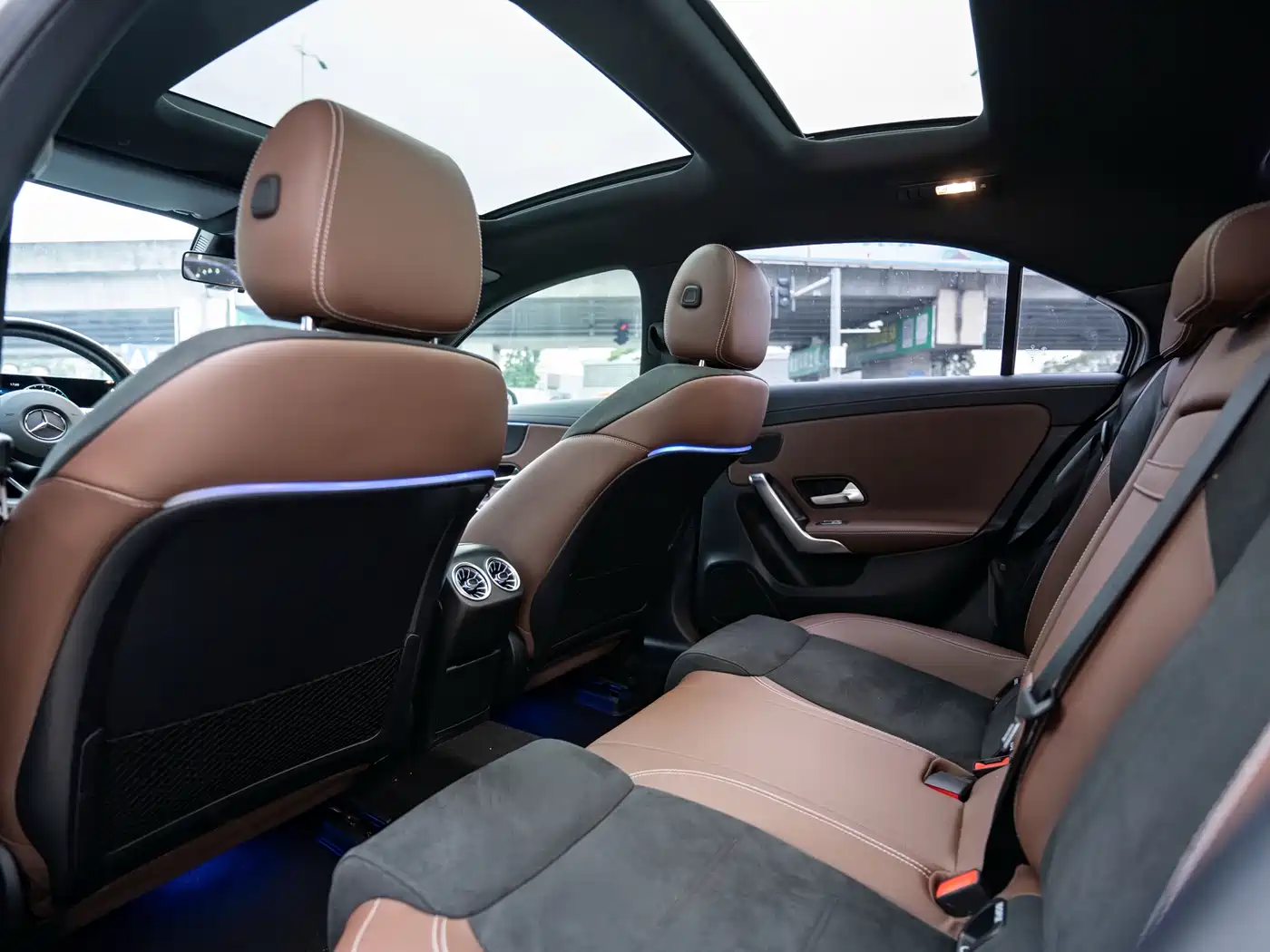 Mercedes-Benz A-Class 2019 A 200 L Sport Sedan фото 8