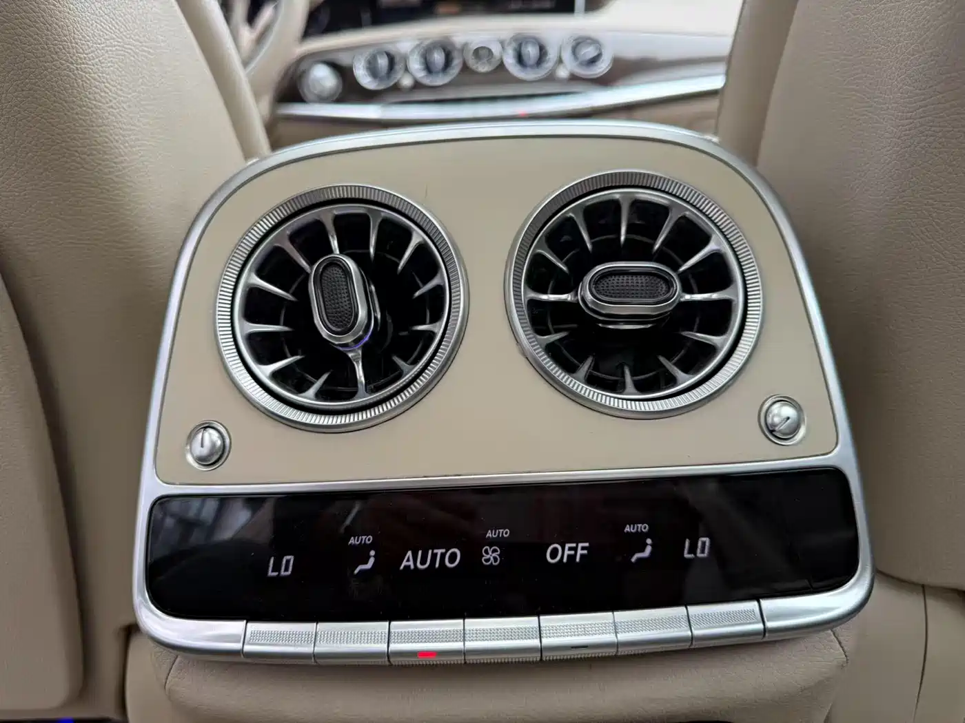 Mercedes-Benz S-Class 2014 S 320 L Business фото 8