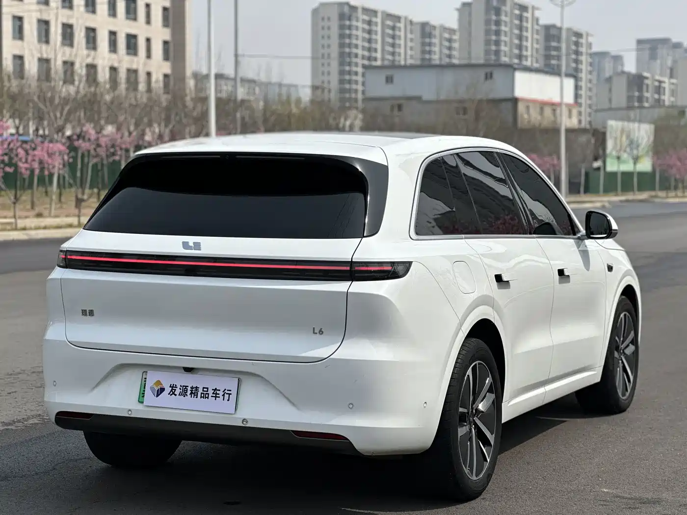 Li Auto IDEAL L6