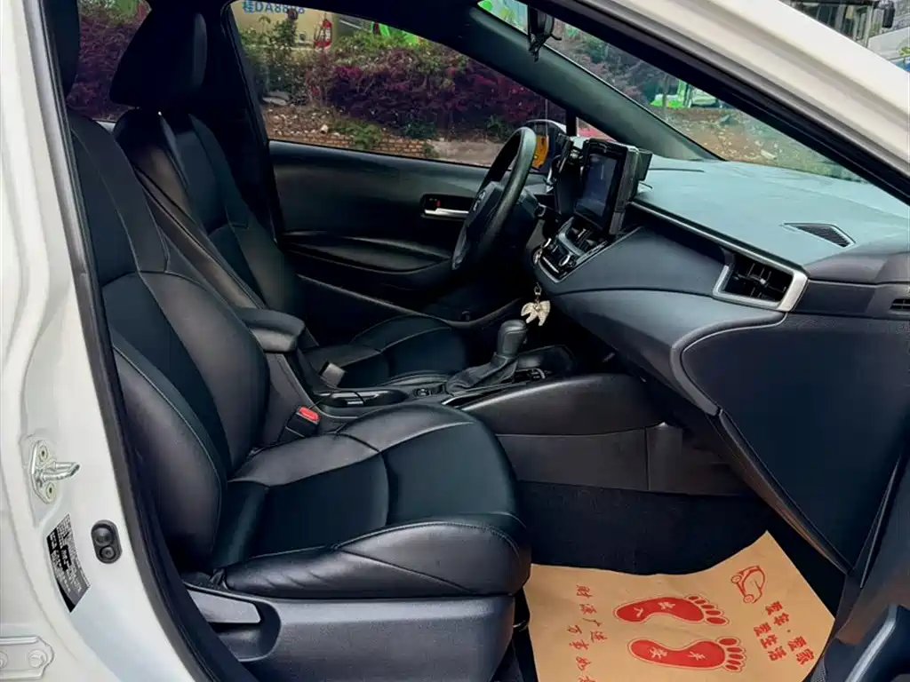 Toyota Levin 2021 185T CVT Progressive Edition фото 14