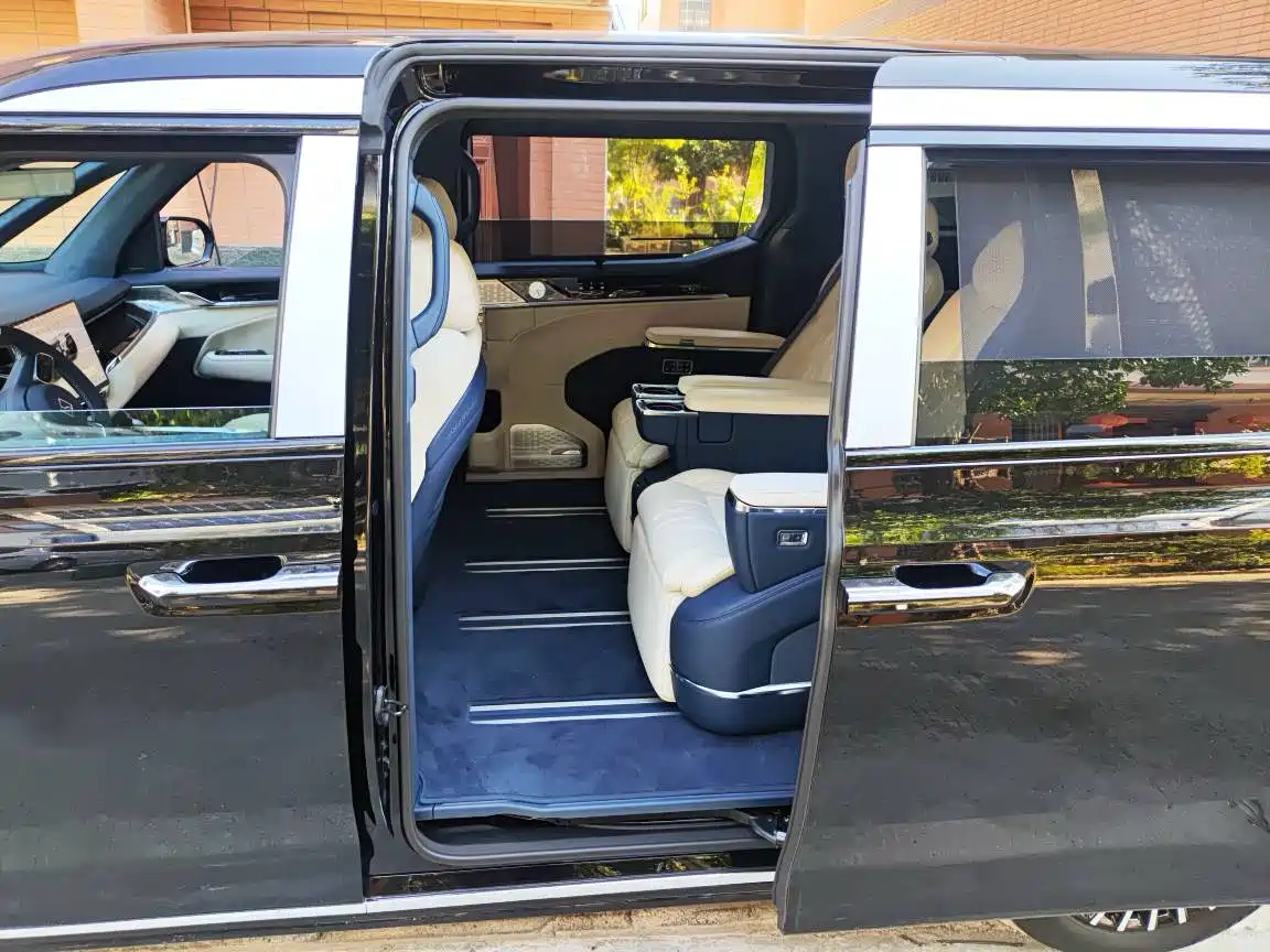 ZEEKR EXTREME KRYPTON 009