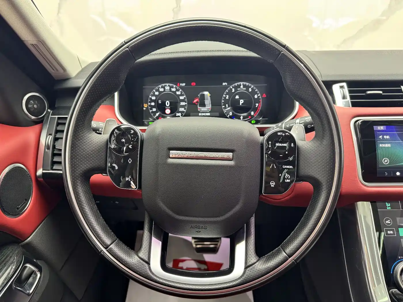 Land Rover Range Rover Sport 2022 3.0 L6 Gloss Black Edition фото 9