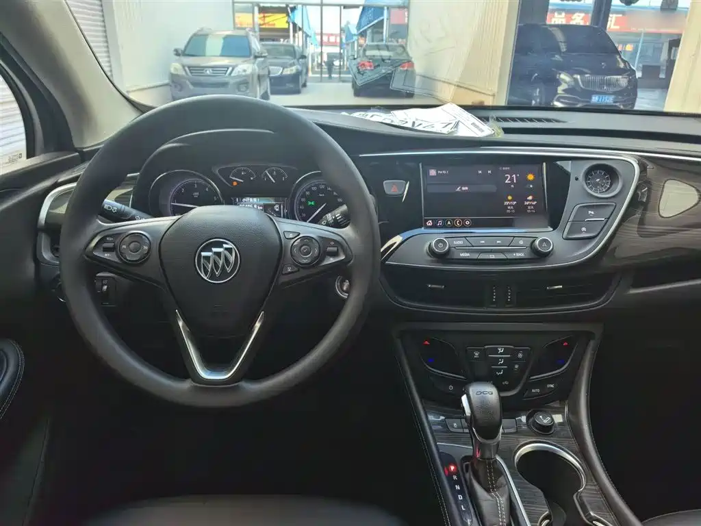 Buick Envision Plus 2020 20T FWD Leading фото 11