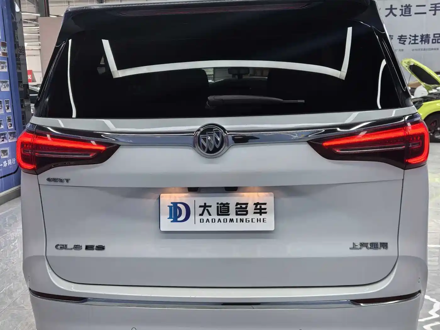 Buick GL8 2022 ES Landmark 653T Luxury фото 5
