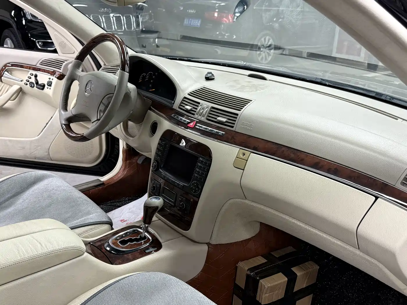 Mercedes-Benz S-Class 2004 2004 S 350