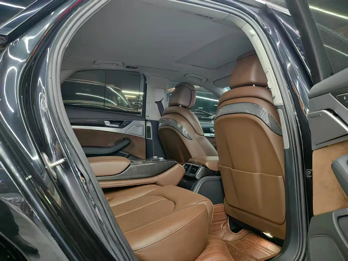Audi S8 2014 S8 4.0TFSI quattro фото 10