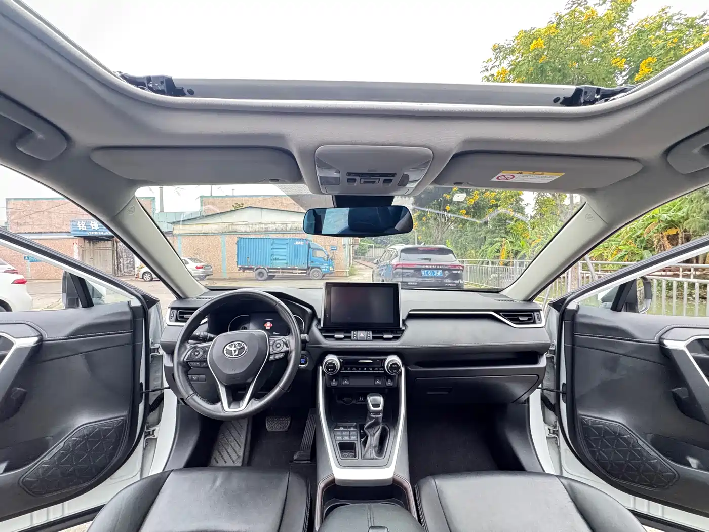 Toyota RAV4 Rongfang 2022 2.0L CVT 4WD Trend Plus Edition фото 10