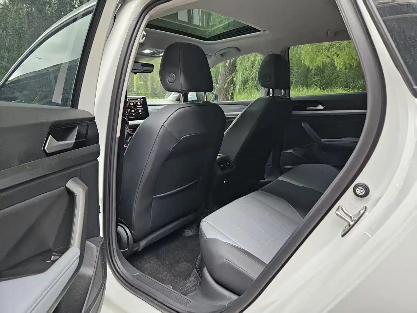 Volkswagen Lavida 2024 Model 1.5L Automatic 5 Million Edition фото 9