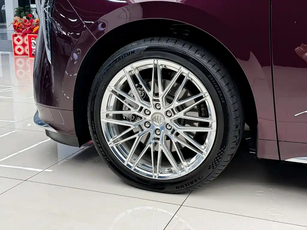 Buick Century 2024 2023 2.0T 7-Seater World Edition