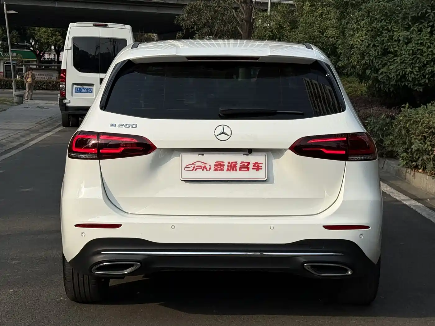 MERCEDES-BENZ CLASS B