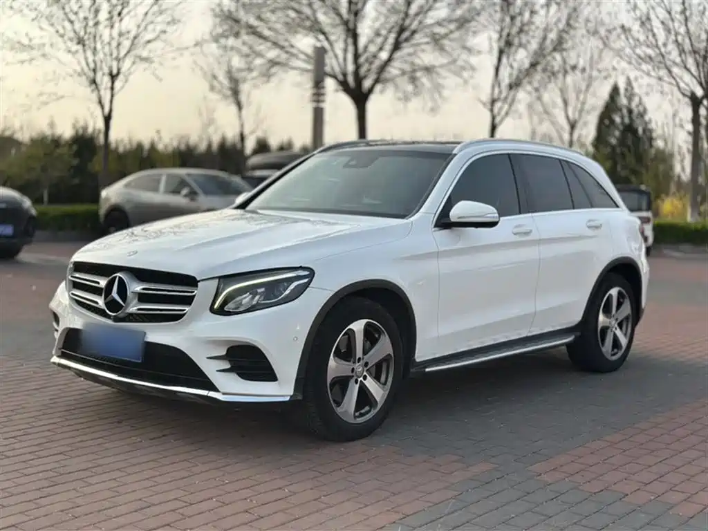 Mercedes-Benz GLC 2017 GLC 260 4MATIC Luxury