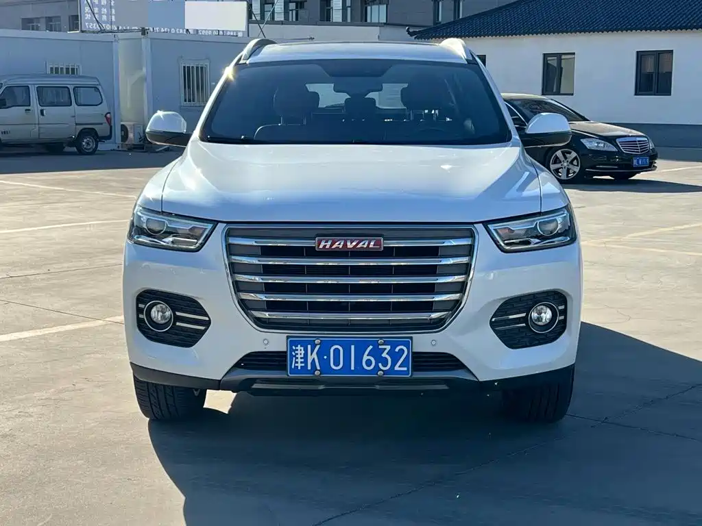 Photo 8 - Haval H6