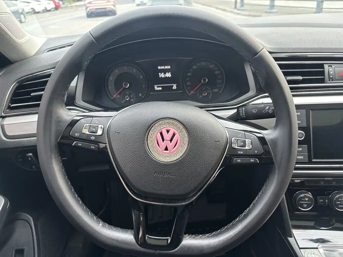 Volkswagen Lamando 2021 280TSI DSG Comfort Edition фото 14