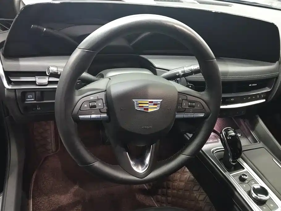 Cadillac CT5 2024 28T Luxury Model Pro фото 15