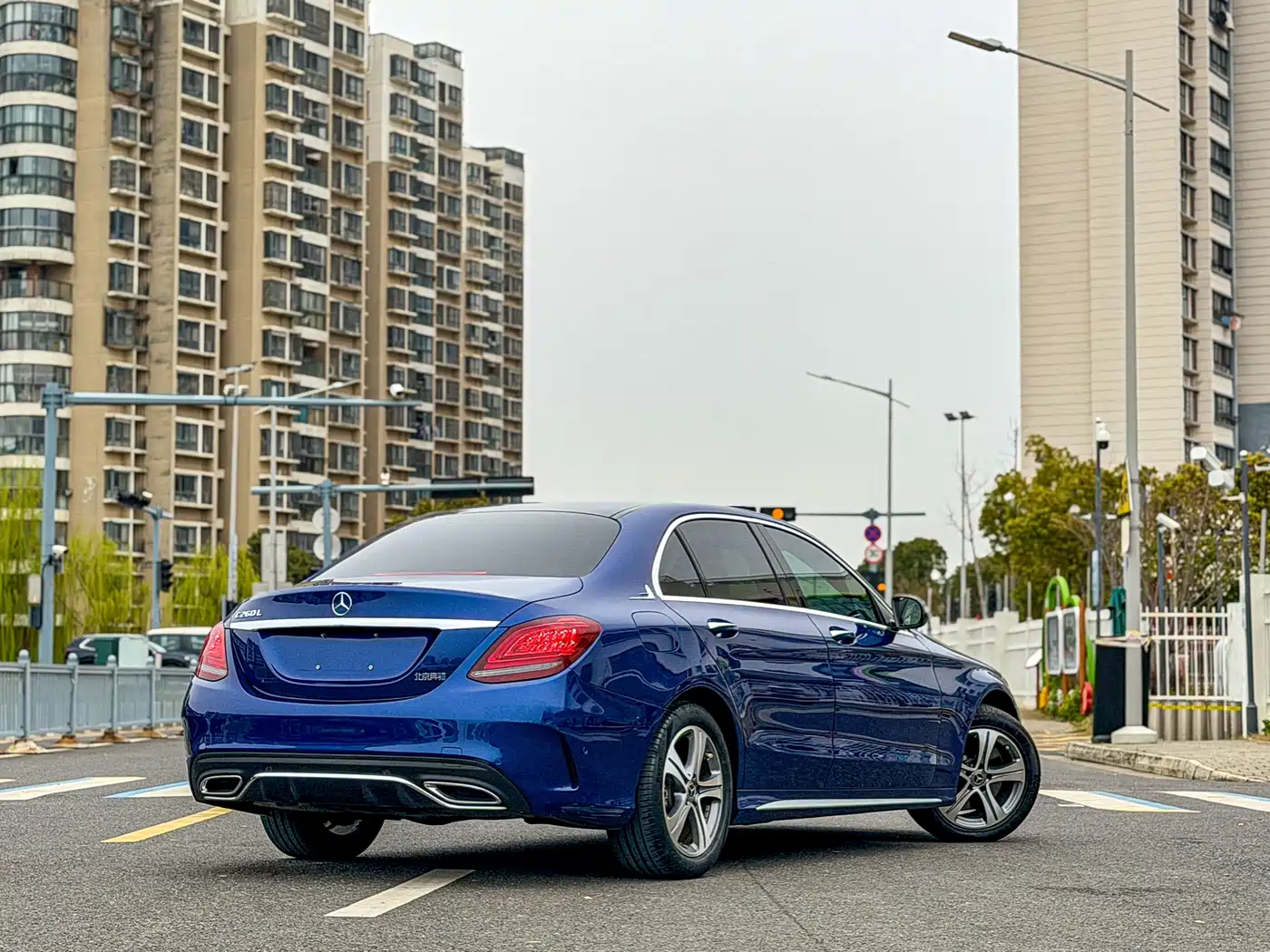 MERCEDES-BENZ C CLASS