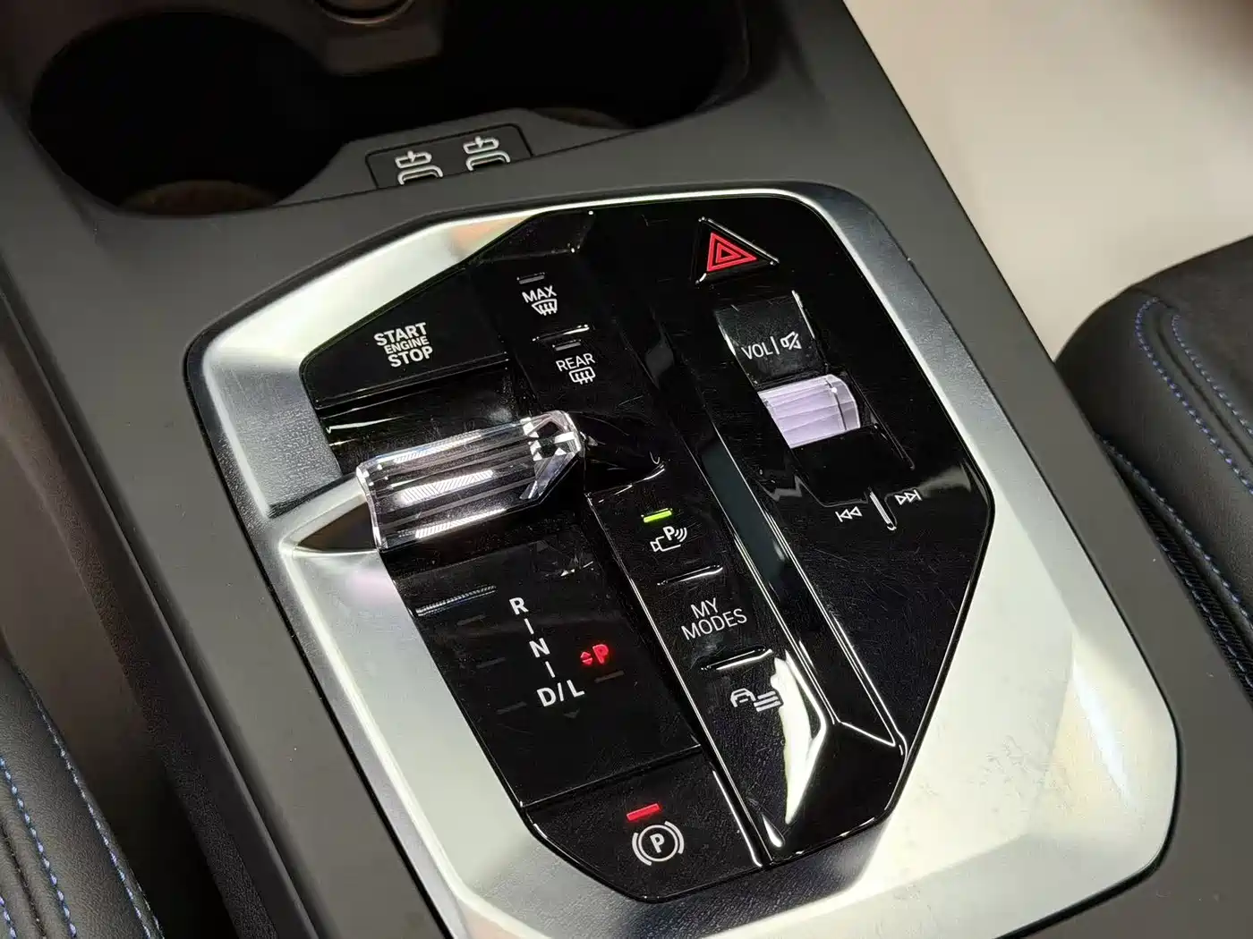 BMW 2 Series 2025 225L M Sport Moonlight Package фото 12
