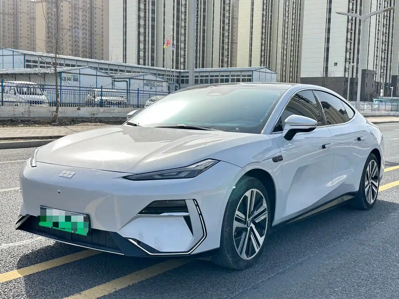 GEELY GALAXY GALAXY E8