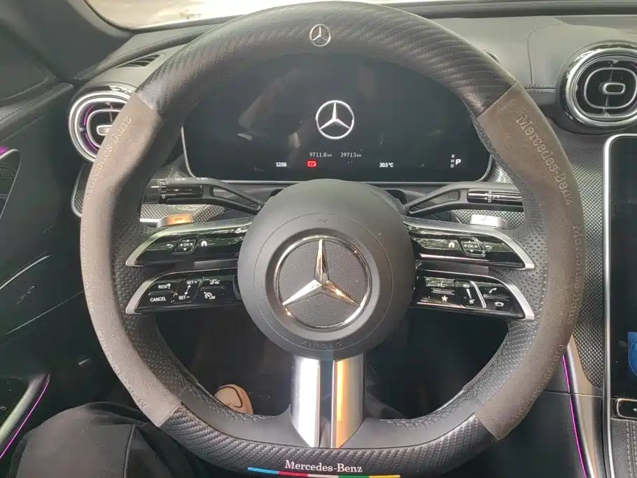 Фото 15 - Mercedes-Benz C-Class