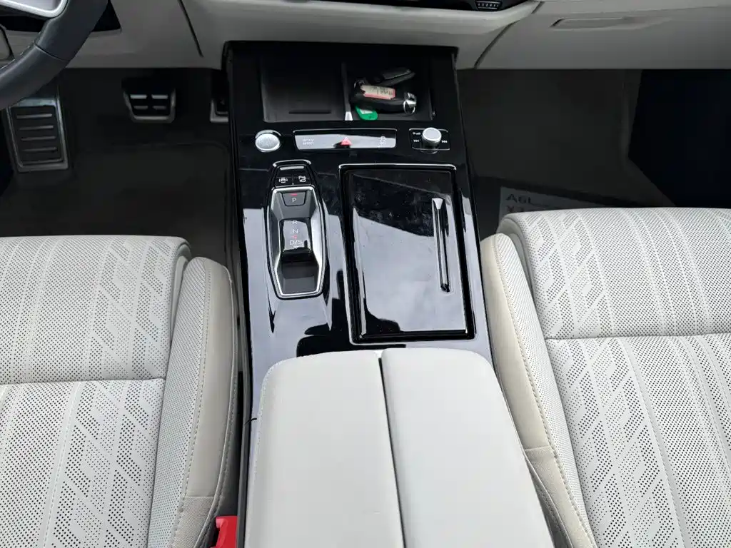 Audi A6L 2026 2026 Model 2.0T High Power Sport Edition