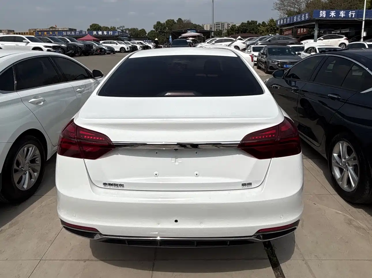 GEELY AUTOMOBILE EMGRAND