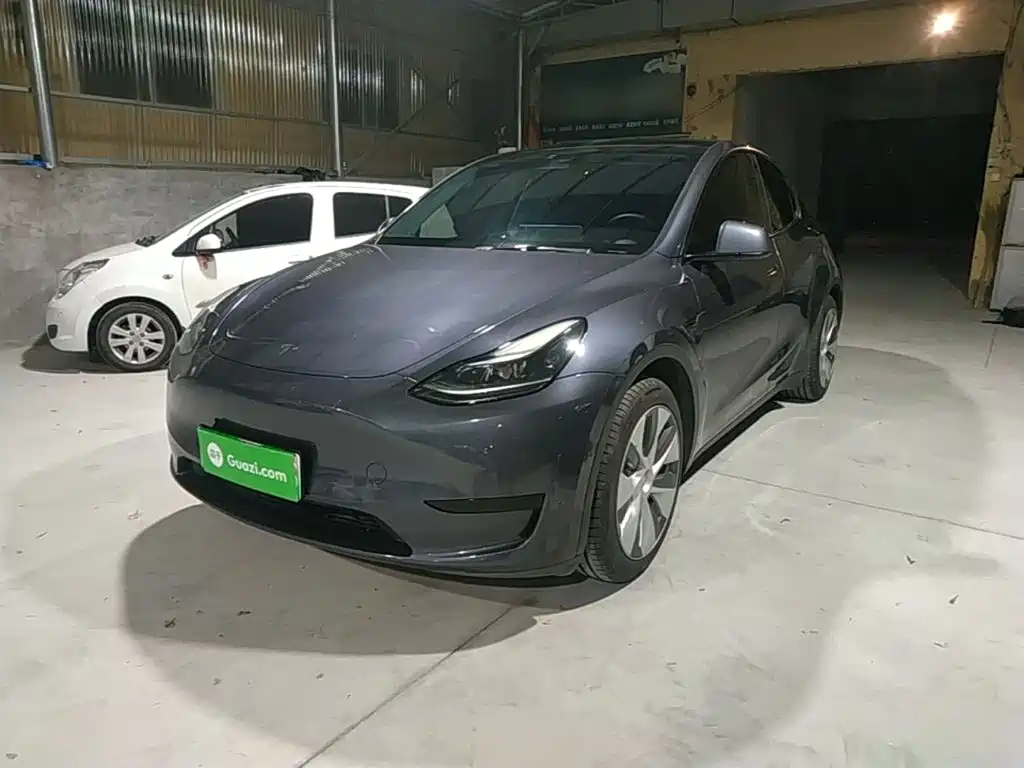 Tesla Model Y 2022 Facelift Rear-Wheel Drive Version