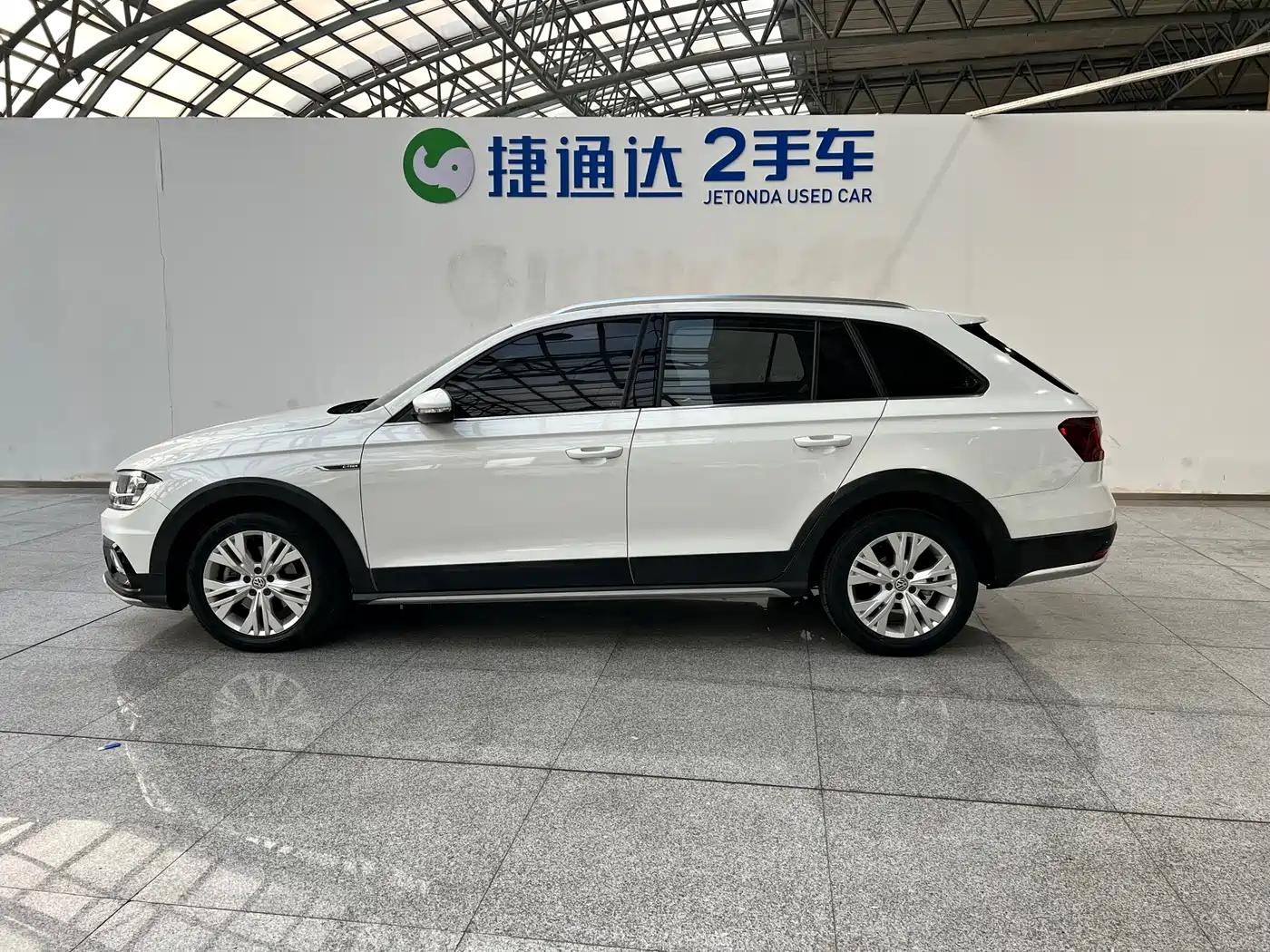 Volkswagen C-TREK 2017 230TSI DSG Comfort фото 6