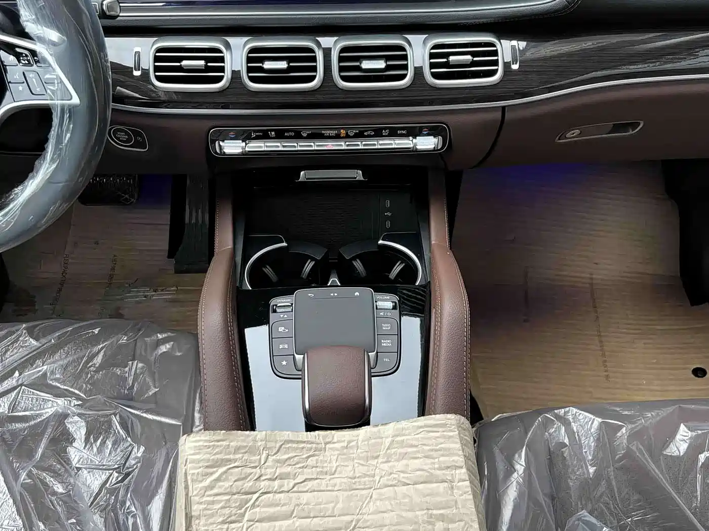 Mercedes-Benz GLE 2025 GLE 350 4MATIC Fashion фото 4