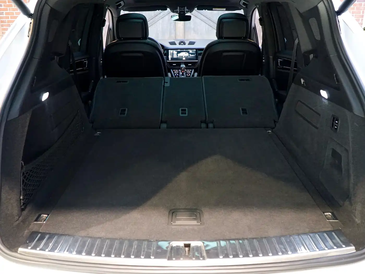 PORSCHE CAYENNE NEW ENERGY