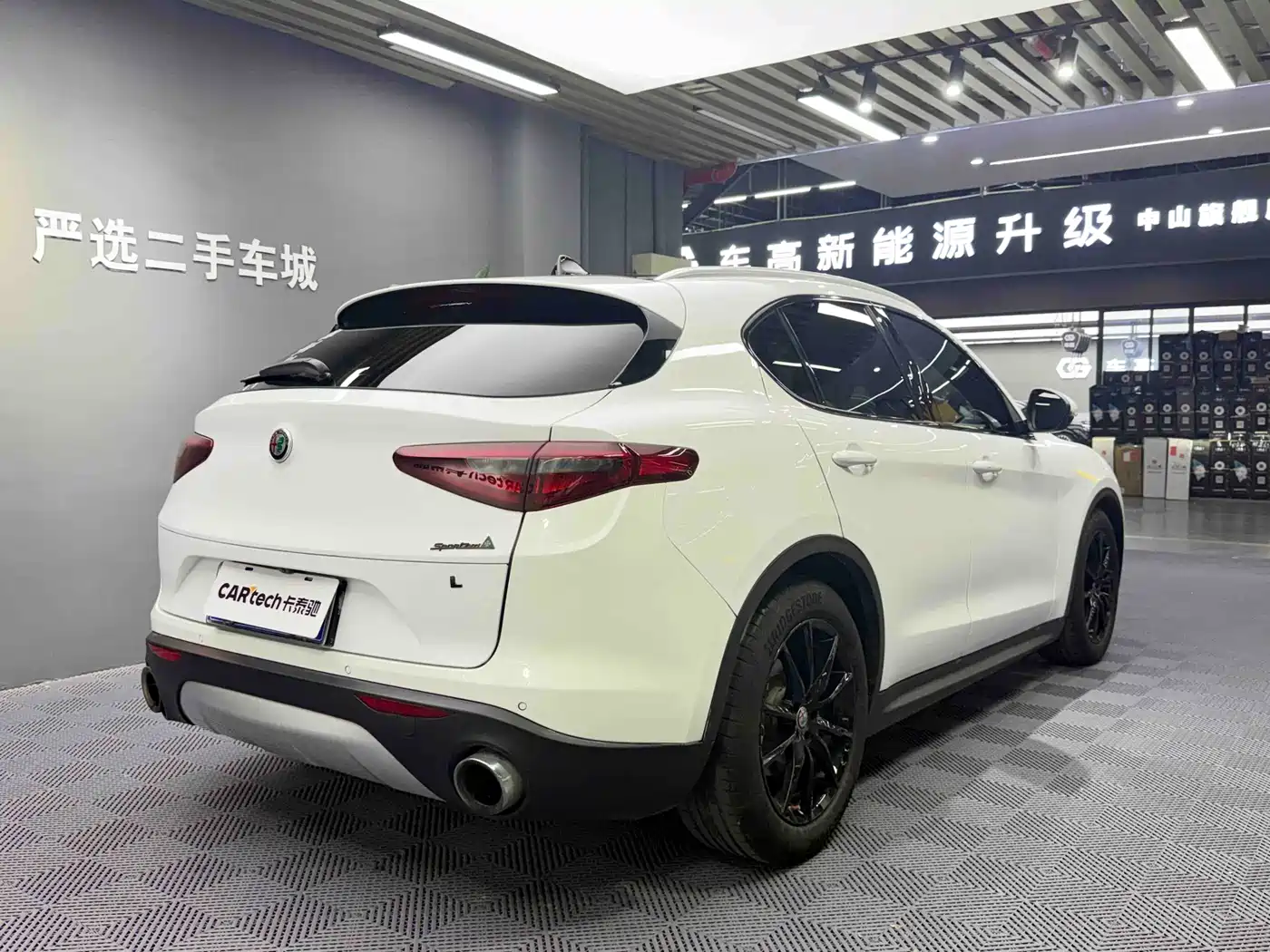 ALFA ROMEO STELVIO