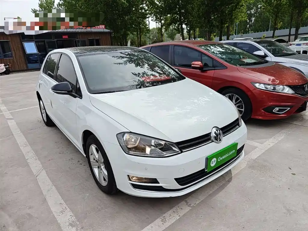 Volkswagen Golf 2017 230TSI Auto Comfort Millionth Anniversary Edition фото 4