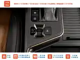 Фото 23 - Lexus GX