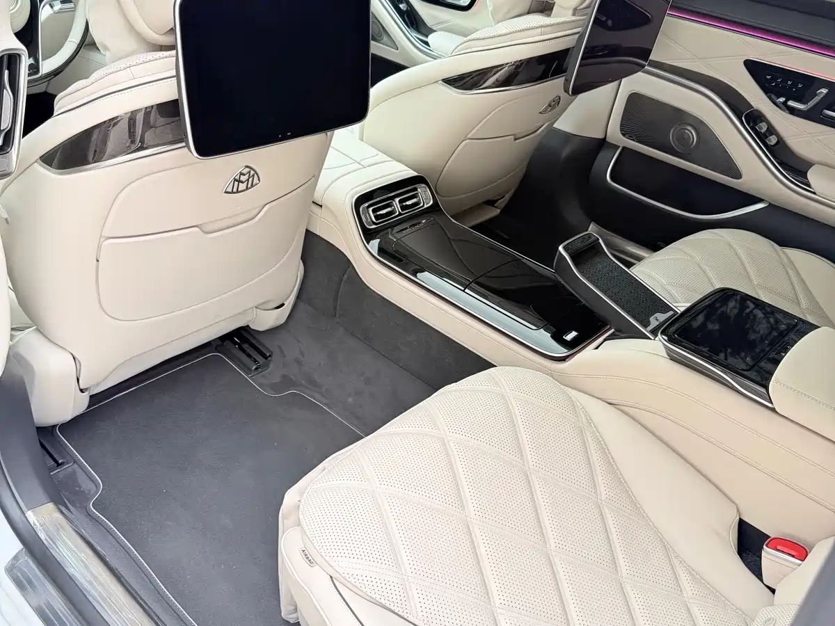 MERCEDES-BENZ MAYBACH S-CLASS