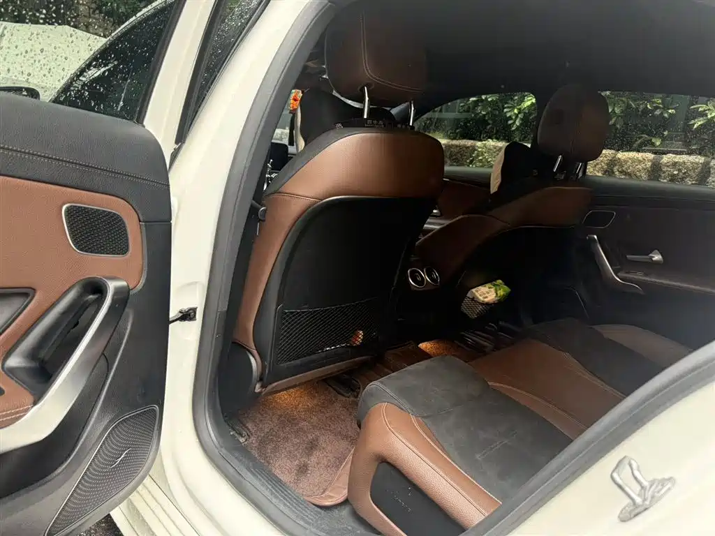 Mercedes-Benz A-Class 2019 A 200 L Sport Sedane Pioneer Special Edition фото 9