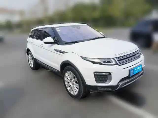 Land Rover Range Rover Evoque 2016 2.0T SE ZhiYao — фото 3