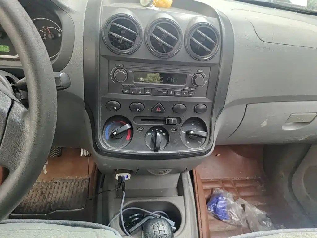 Wuling Motors Wuling Hongguang 2014 2014 Model 1.2L Base Version China IV
