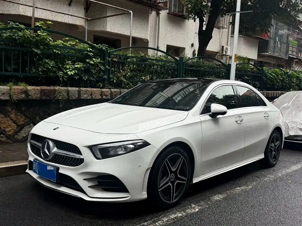 Mercedes-Benz A-Class 2019 A 200 L Sport Sedane Pioneer Special Edition