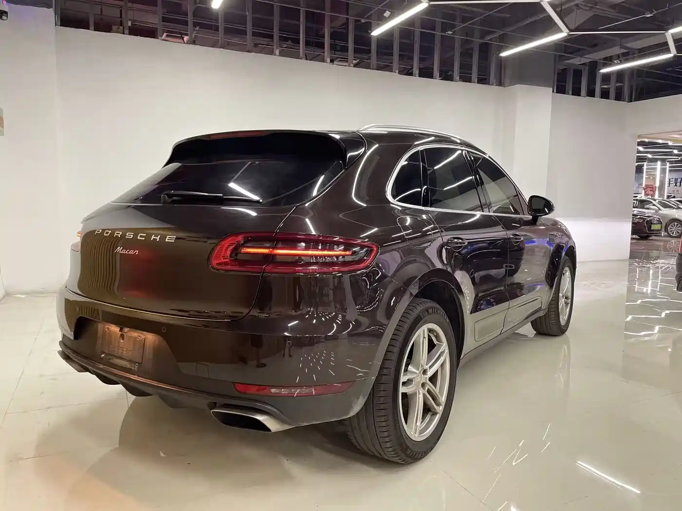 Porsche Macan 2016 Macan 2.0T фото 5
