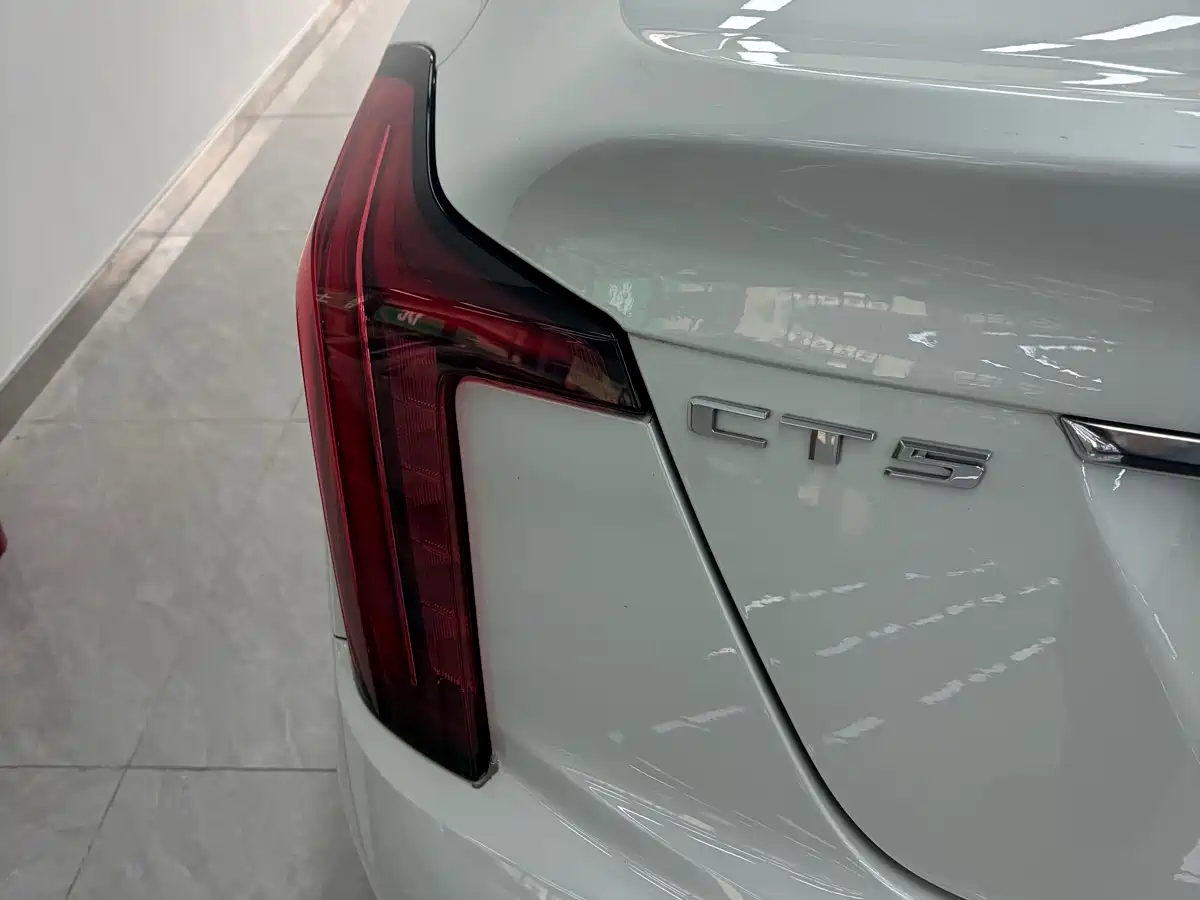 Cadillac CT5 2023 28T Luxury Style (Standard Edition) фото 21