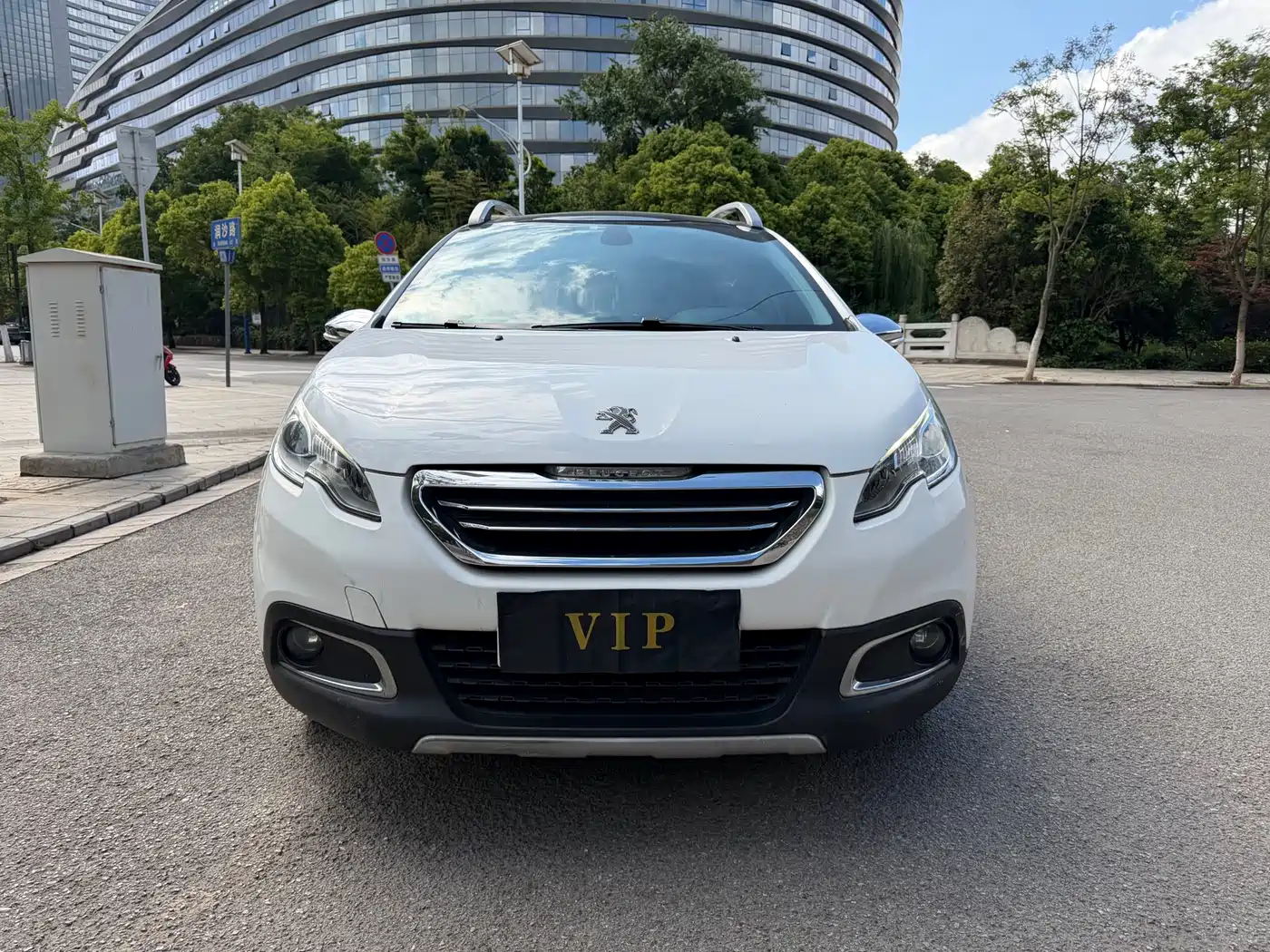 Peugeot 2008 2014 1.6L Automatic Navigation Edition